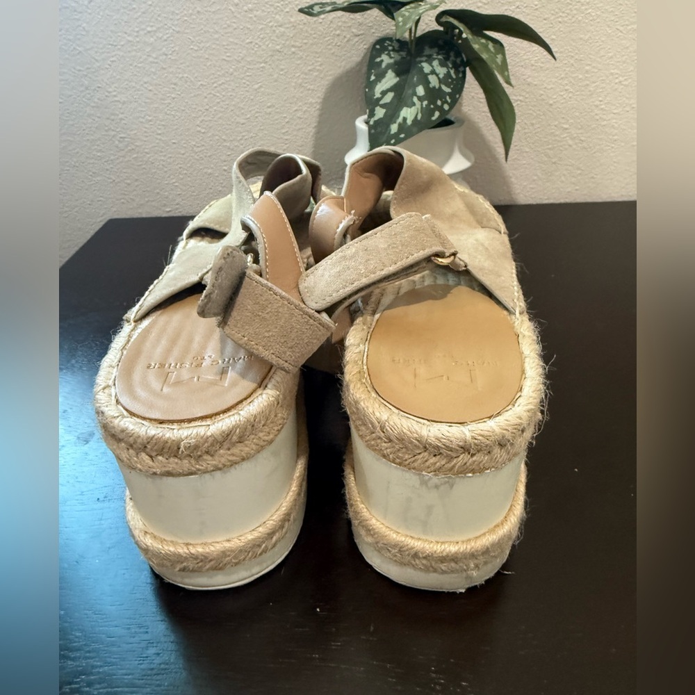 Marc Fisher gandy platform sandals in taupe/white size 9.5M. - Picture 4 of 8